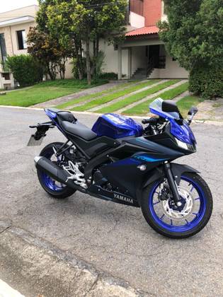 YAMAHA YZF R15 